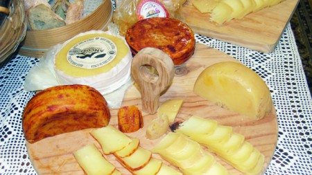 Uma fantástica tábua com diversos Queijos Nacionais!